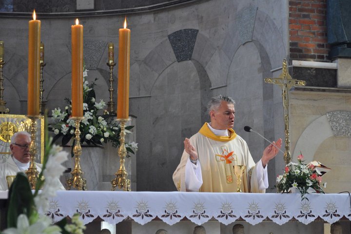 066 Eucharystia.jpg